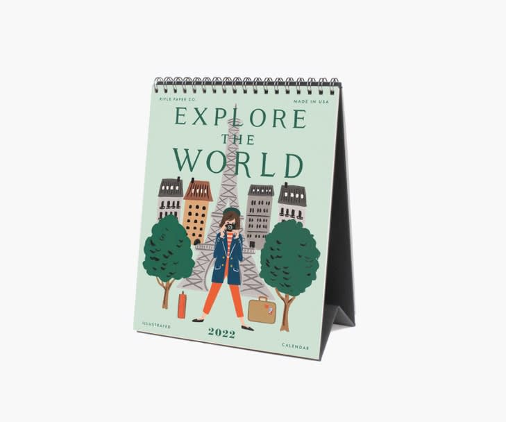 2022 Explore The World Desk Calendar Typo Market