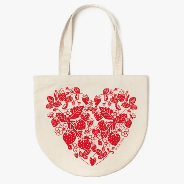 Strawberry Heart Round Tote Bag