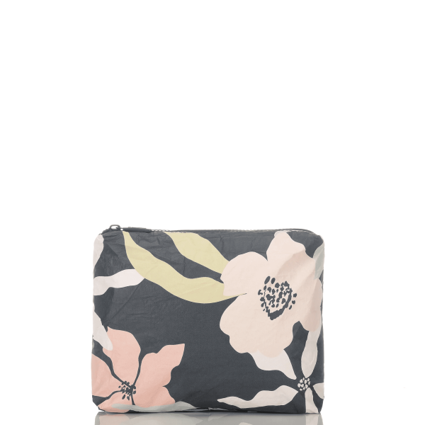 Flora, Small