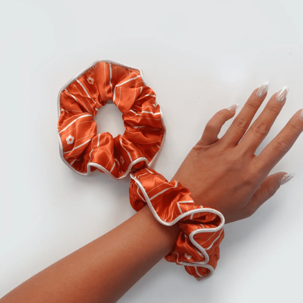 Hook 'Em Scrunchie
