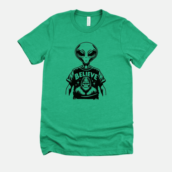 Alien Bigfoot T-Shirt, XL