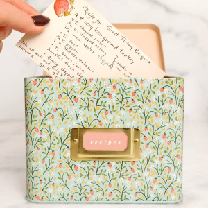 Strawberry Meadow Recipe Tin