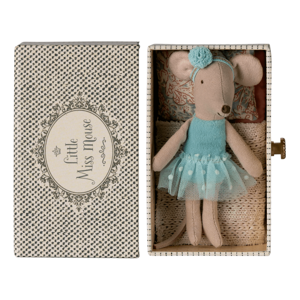 Dance Mouse in Daybed, Little Sister