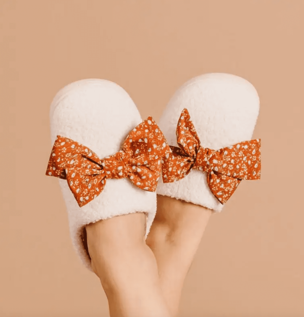 Betty Bow Fall Floral Fuzzy Slippers, S/M